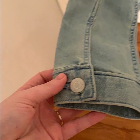 Jean jacket - Picture 4 of 4